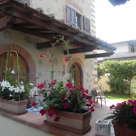 Couette-café Il Fortino 4*